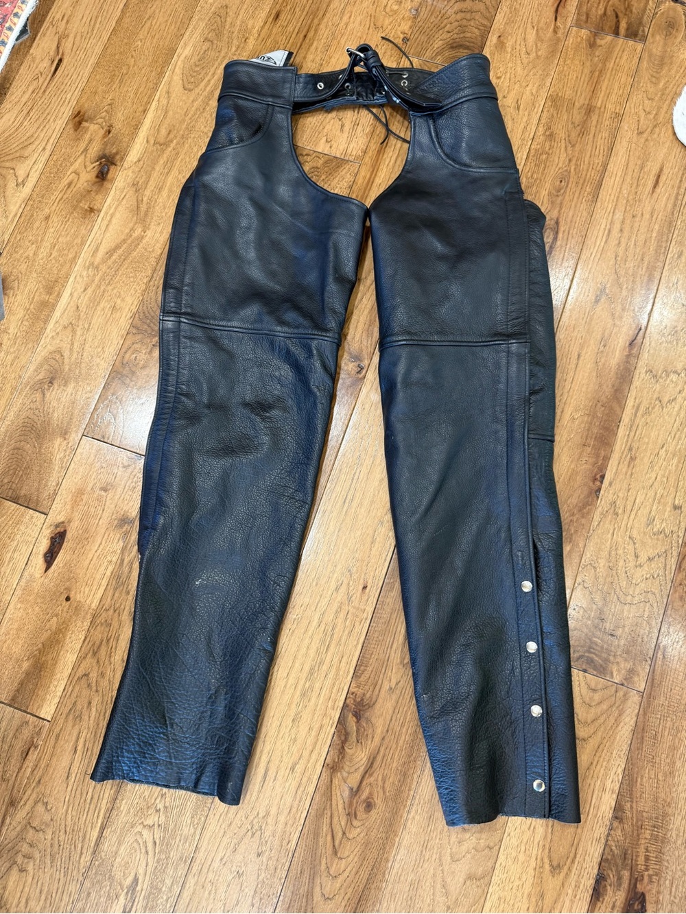 Unik Black Leather Motorcycle Chaps with Zip & Snap Leg Openings